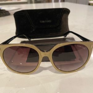 Tom Ford Agatha TF370 sunglasses